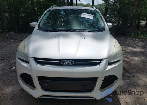 2014 Ford Escape Titanium из США, поврежденный, VIN 1FMCU0JX8EUA04256